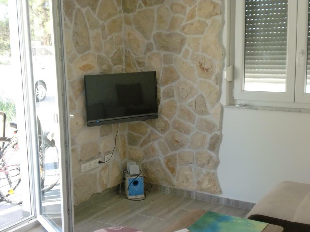 Villa Santa Barbara Vrsi Buitenkant foto